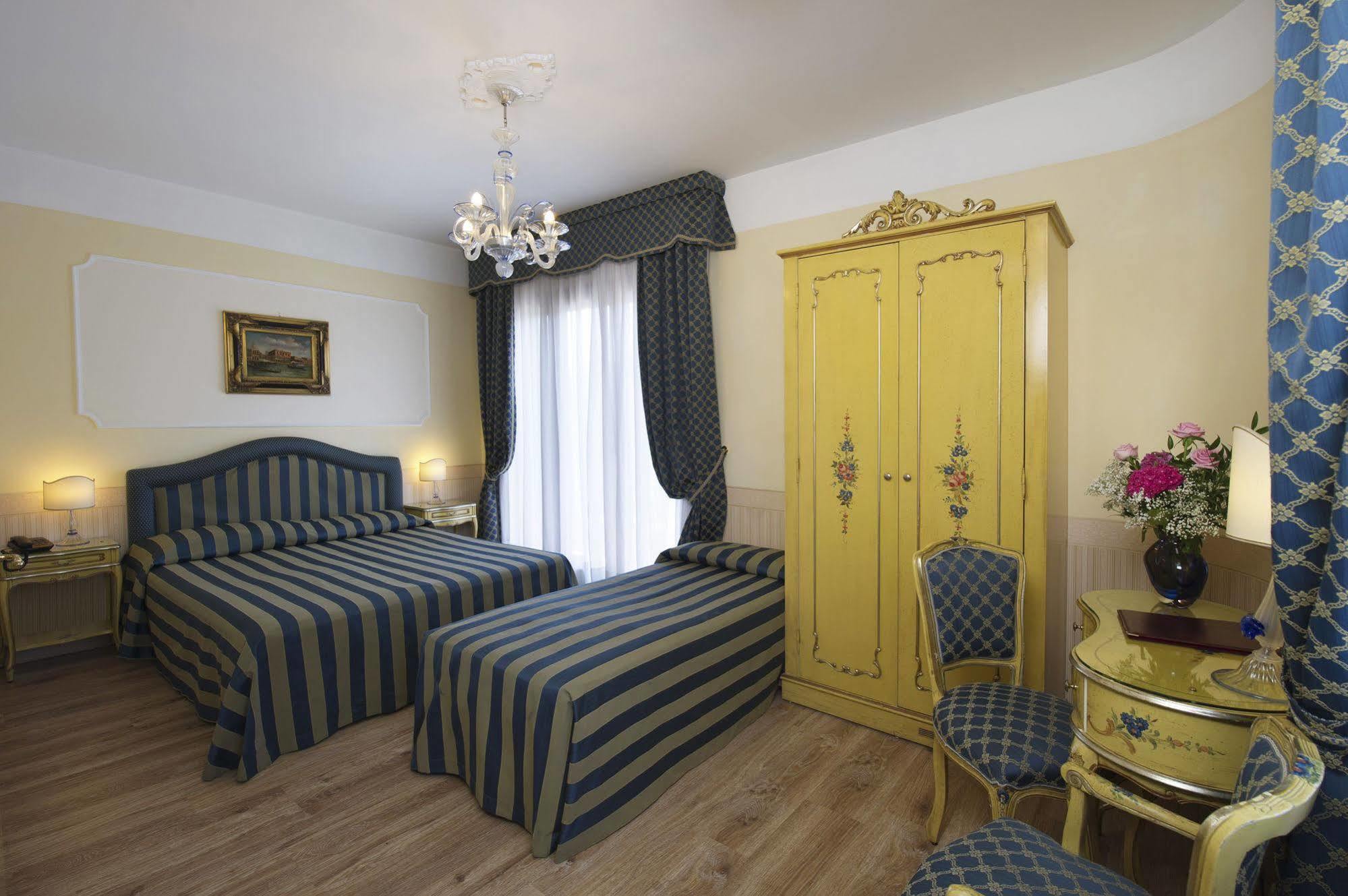 Edera Hotel